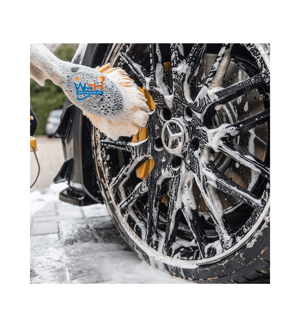 Versa Angel Wheel Face Brush- Short handle- ultimate tool for achieving spotless, gleaming wheels effortlessly.