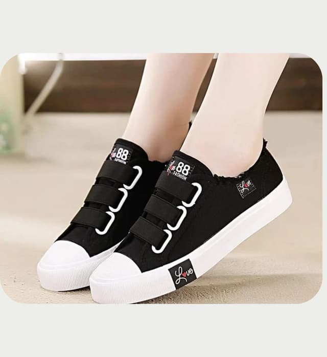 girlies-rubber-shoes-sizes-available-2-36-39-kshs-1550