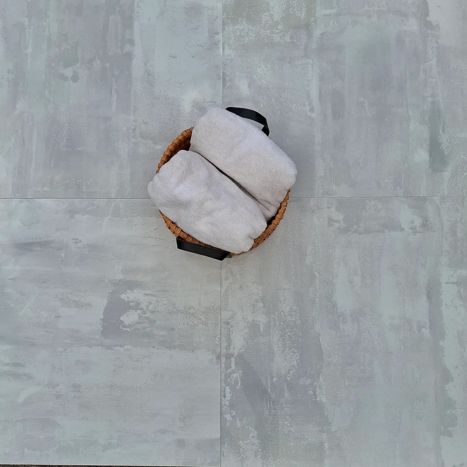 Ngong Mist Polished Porcelain Floor Tile - 600 x 600mm