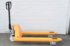 pallet-jack-3t-height-200mm-lifting-weight-3t-dimension6851200mm